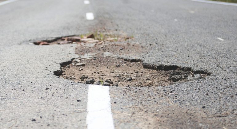 Gauteng Premier Vows 72-hour Pothole Fixes, Doubts Remain