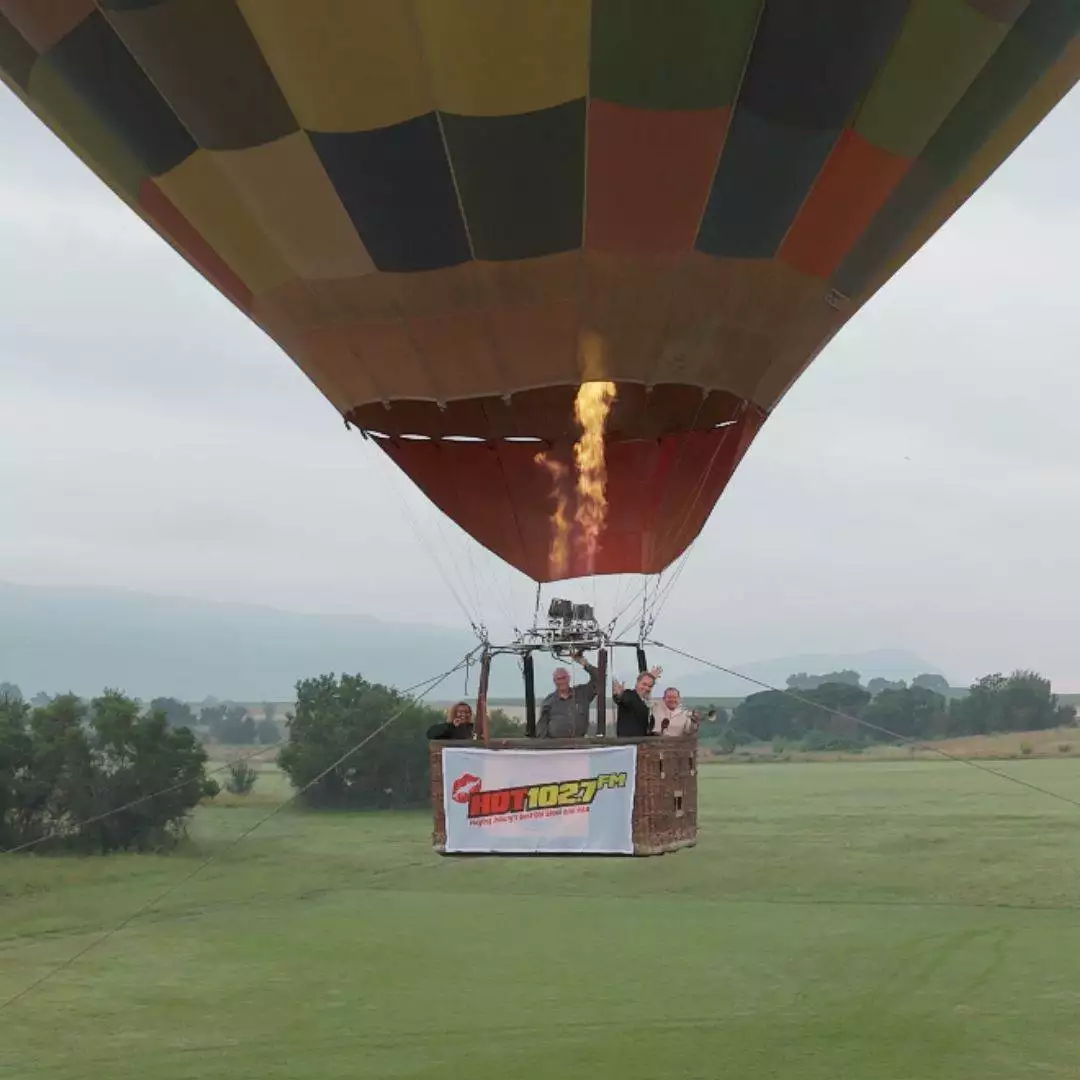 Bunny Celebrates Swingin Las Vegas 2025 on Hot Air Balloon Hot Fm