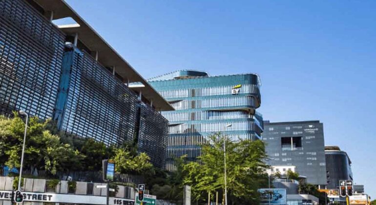 cape-towns-wealth-boom