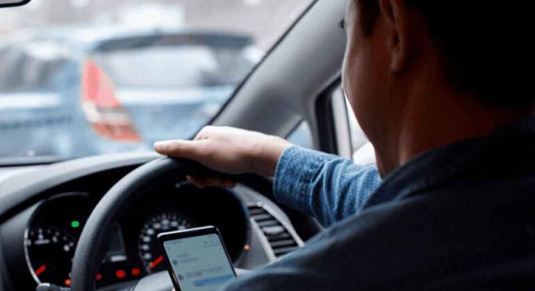 texting-driving