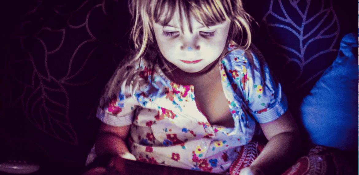 SOCIAL_THUMB_Kids_And_Screens