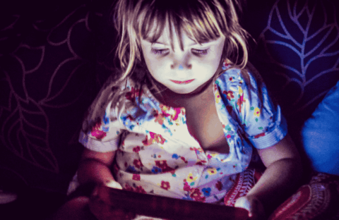 SOCIAL_THUMB_Kids_And_Screens
