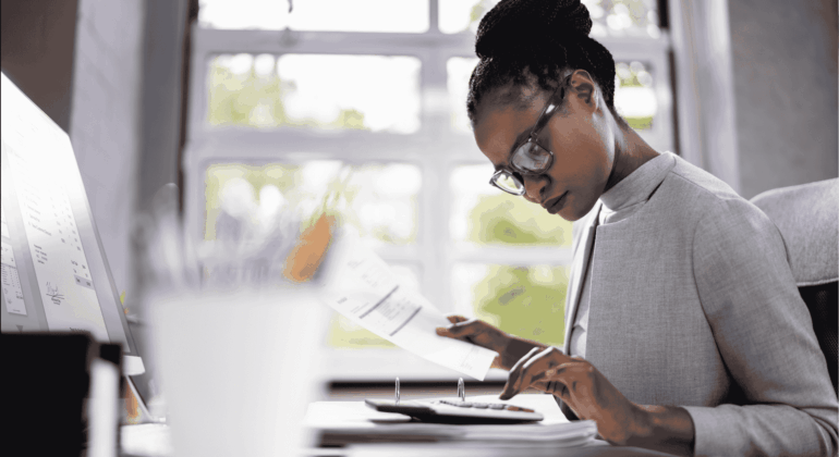 Beyond the numbers: Sector-specific support for Accountants and Lawyers with standard bank